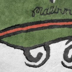 Classic Buckets Rug -FootJoy Store BucketsCapRug3