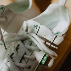 VACAY -FootJoy Store white 2